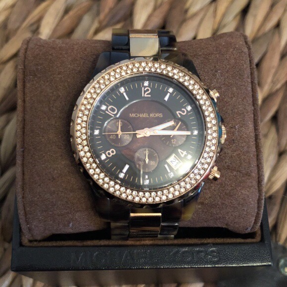 Michael Kors Accessories - TORTOISE gold & brown MICHAEL KORS watch